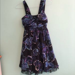 Floral dress with tulle